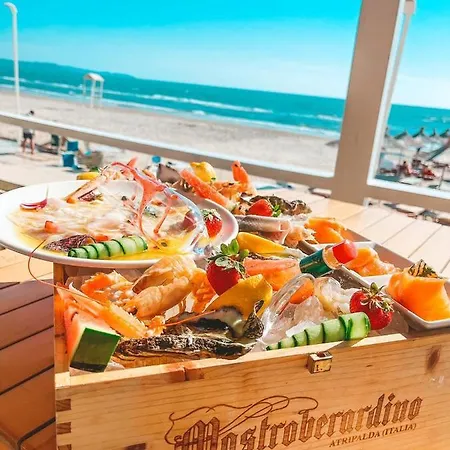 Blue Marine Otel 4*