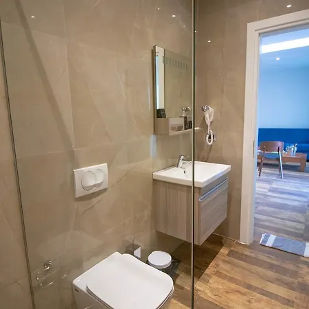 Blue Marine Hotel 4*