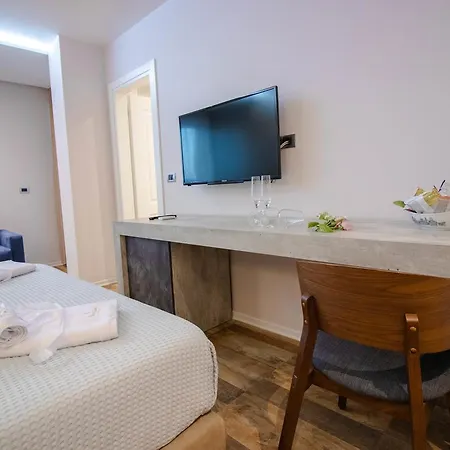 Blue Marine Hotel
